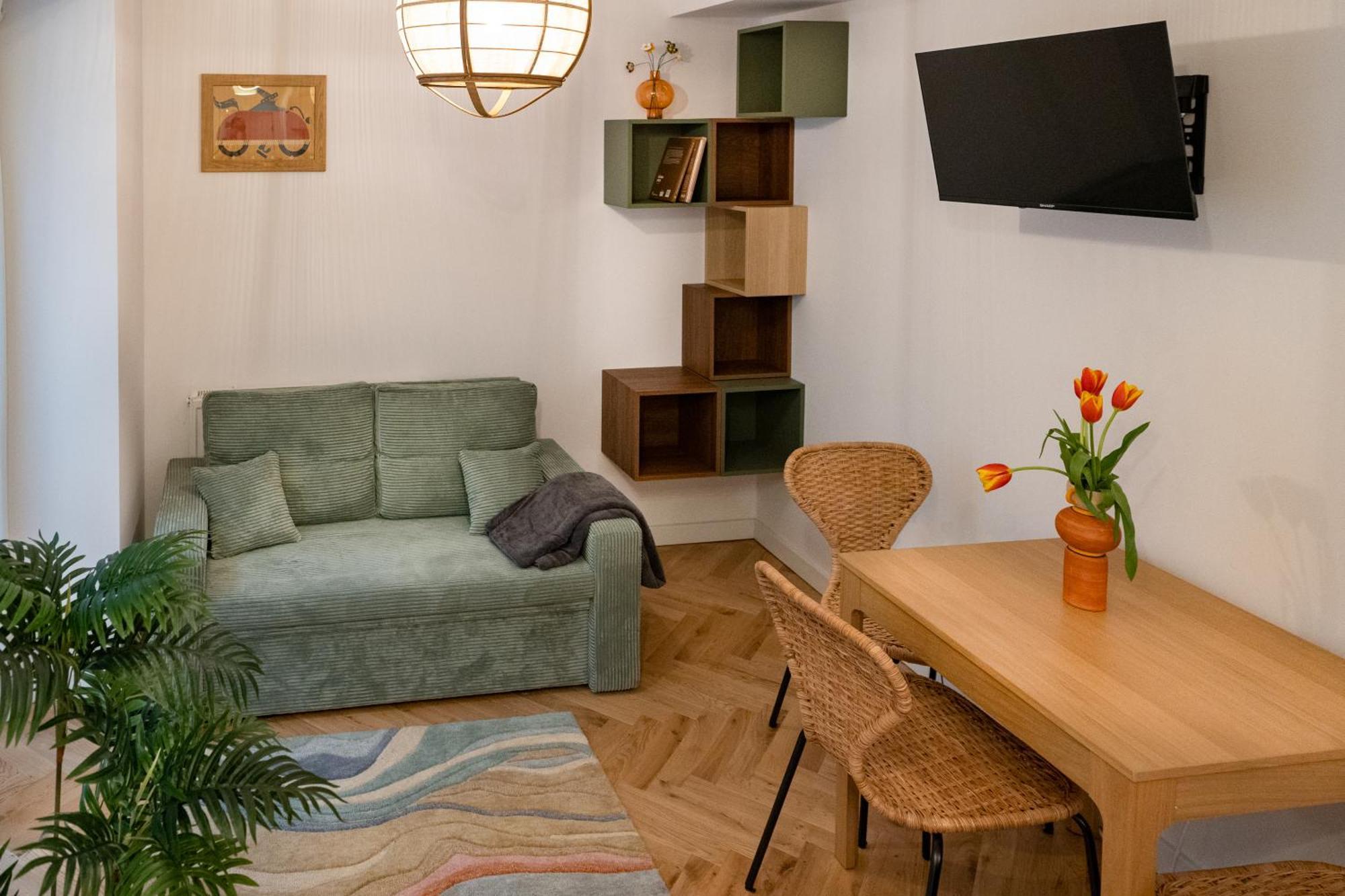 Tyzenhauz Apartments Siemiradzkiego Street คราคูฟ ภายนอก รูปภาพ