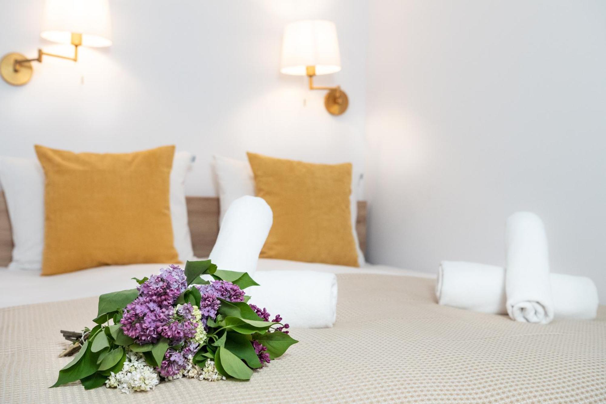 Tyzenhauz Apartments Siemiradzkiego Street คราคูฟ ภายนอก รูปภาพ