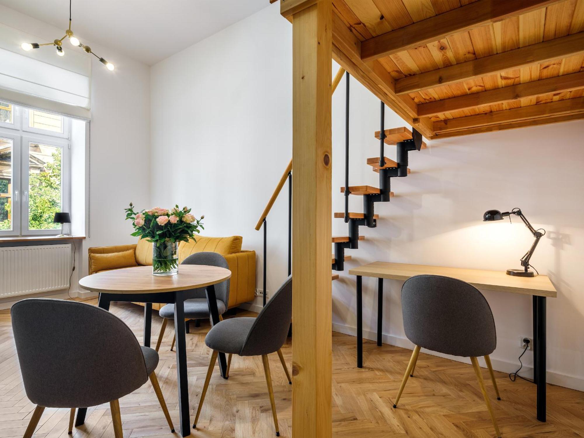 Tyzenhauz Apartments Siemiradzkiego Street คราคูฟ ภายนอก รูปภาพ