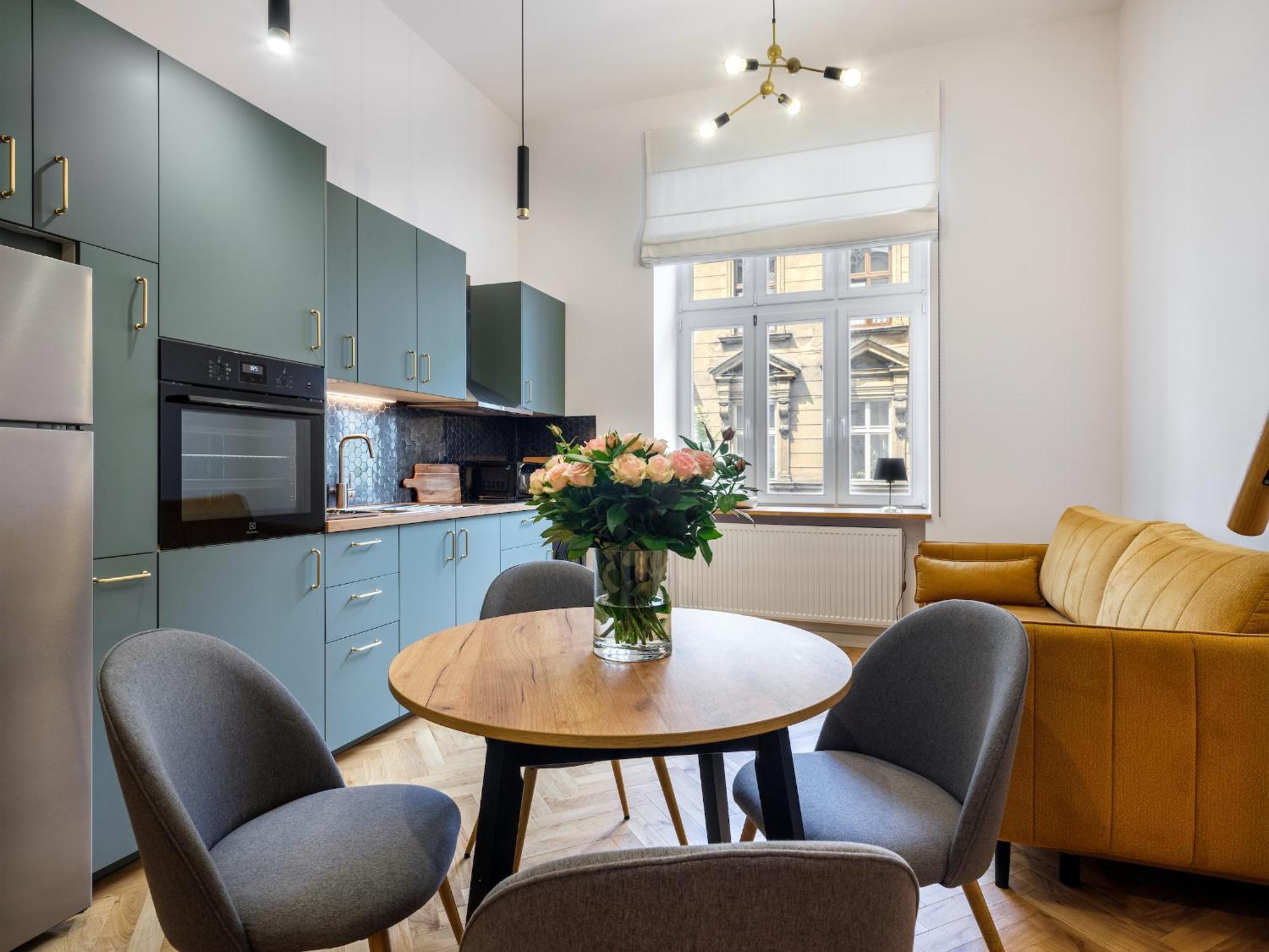 Tyzenhauz Apartments Siemiradzkiego Street คราคูฟ ภายนอก รูปภาพ