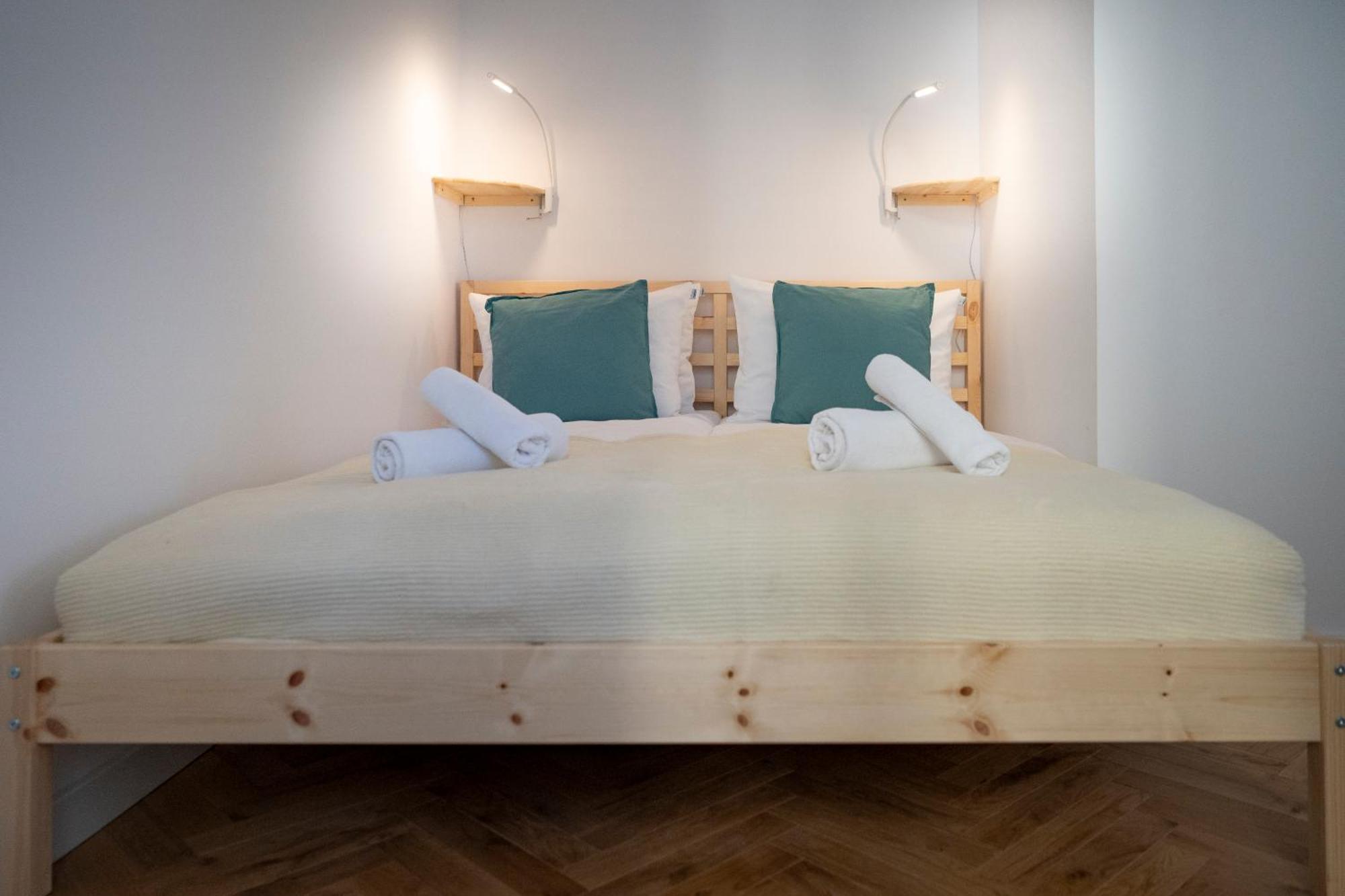 Tyzenhauz Apartments Siemiradzkiego Street คราคูฟ ภายนอก รูปภาพ